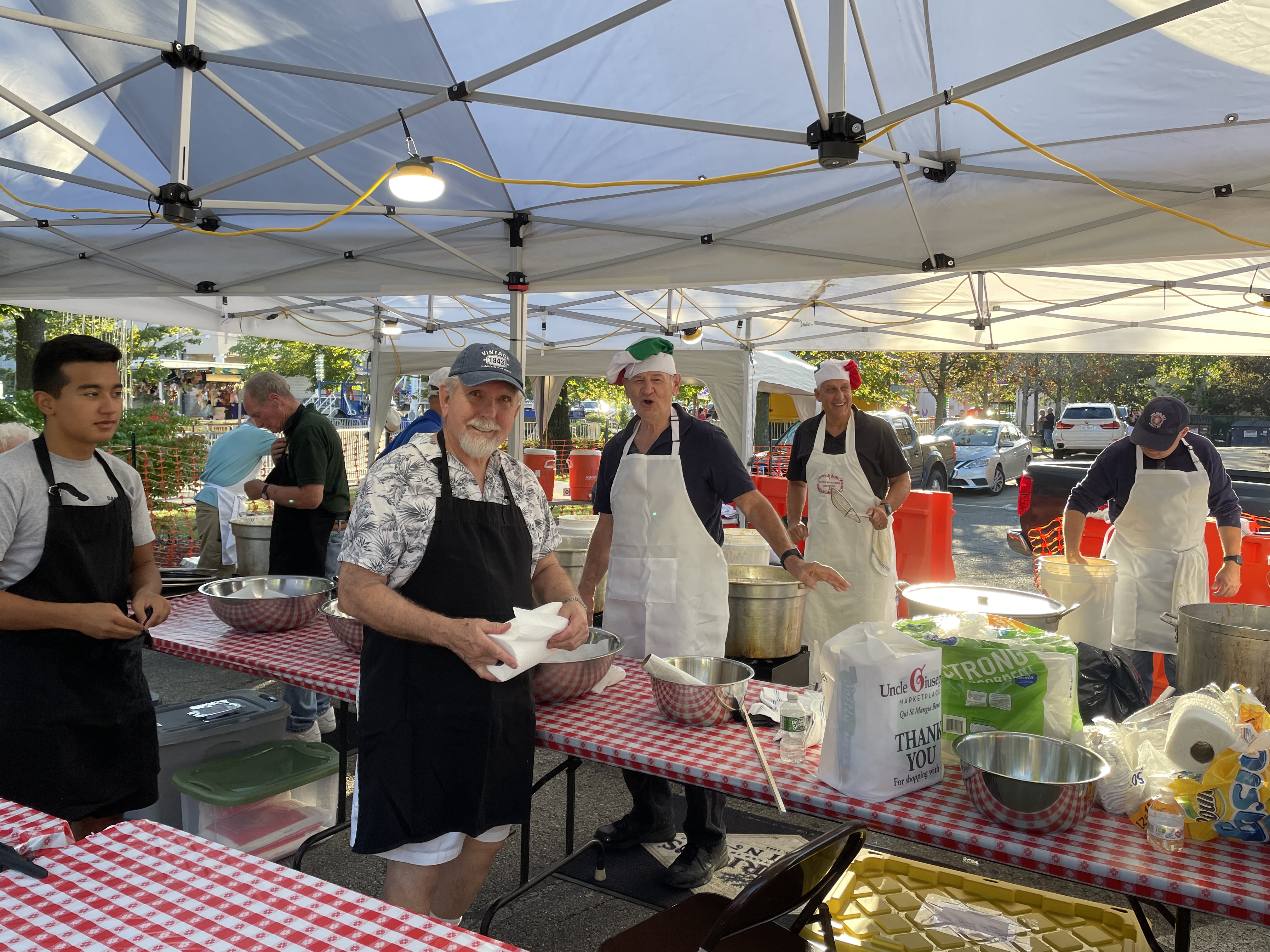 Knights Volunteer Help at San Gennaro Parish Zeppole Booth 2023